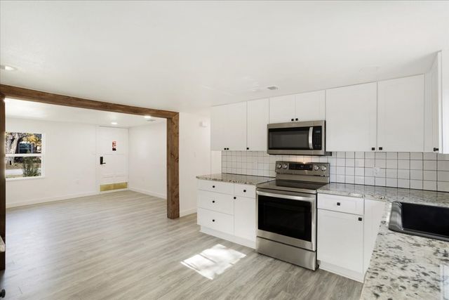 450 Hickory Street, Lewisville, TX 75057