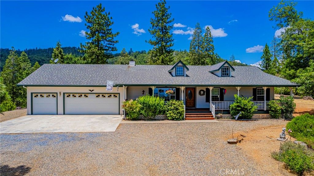Image 2 of property listing at 53235 Finegold Creek Court, North Fork, CA 93643