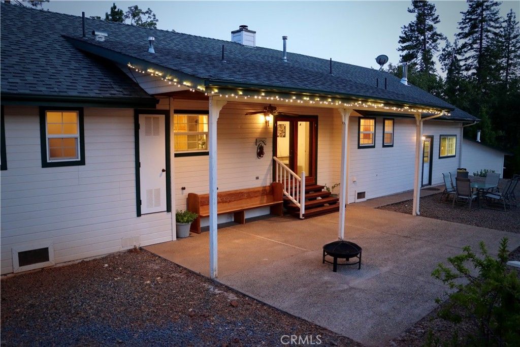 Image 4 of property listing at 53235 Finegold Creek Court, North Fork, CA 93643