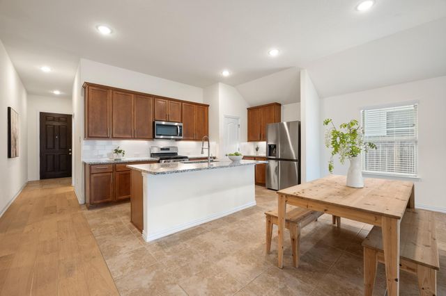 320 Somerville ST, Leander, TX 78641