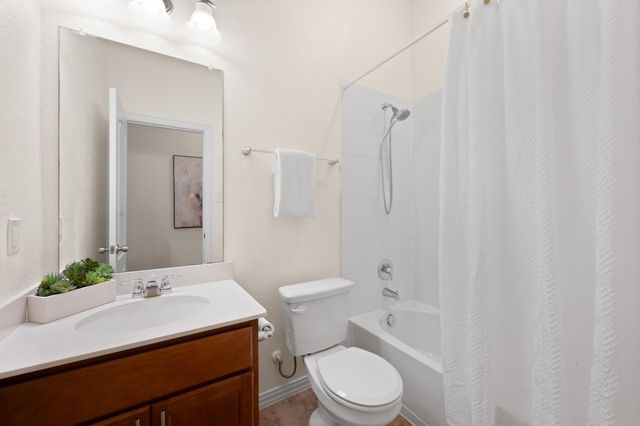 320 Somerville ST, Leander, TX 78641