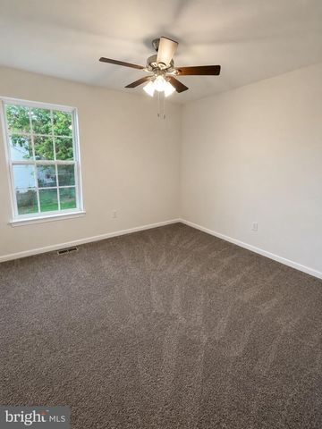29 CHURCHILL DR, Millville, NJ 08332
