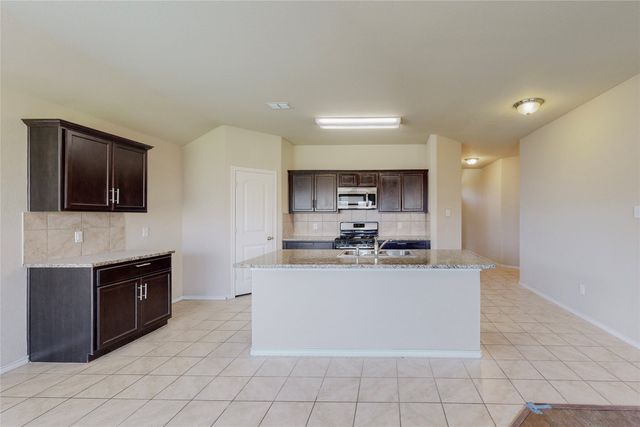5140 Grayson Ridge Drive, Fort Worth, TX 76179