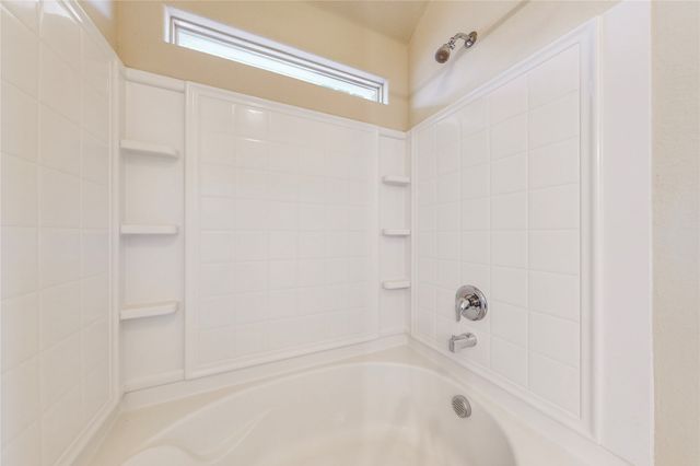 5140 Grayson Ridge Drive, Fort Worth, TX 76179