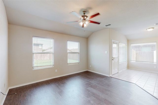 5140 Grayson Ridge Drive, Fort Worth, TX 76179