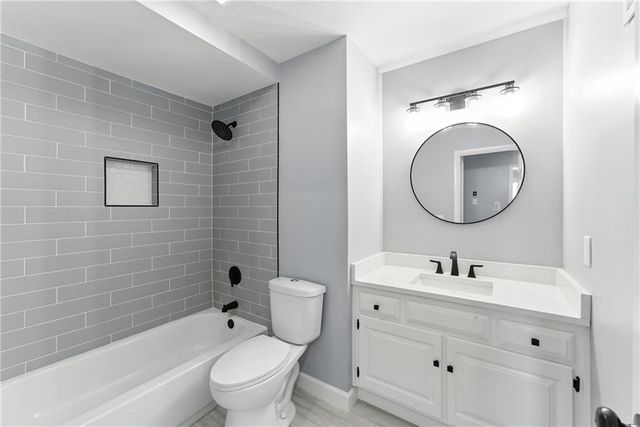 9916 Floyd Street, Overland Park, KS 66212