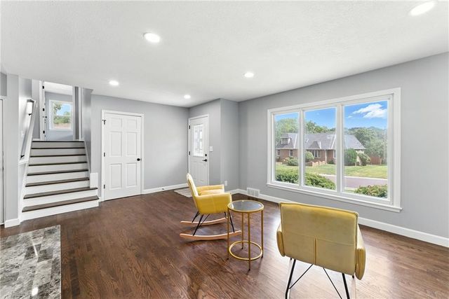 9916 Floyd Street, Overland Park, KS 66212