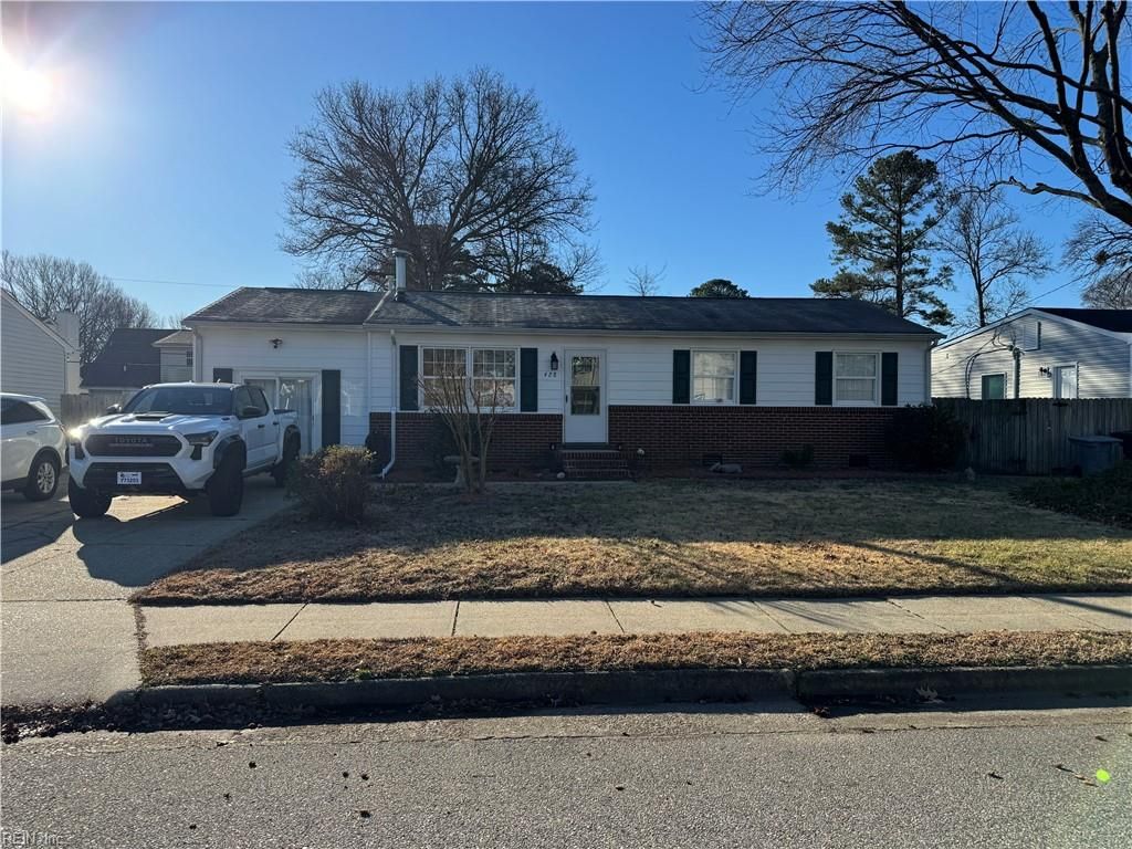 428 Berkshire TER, Hampton, VA 23666