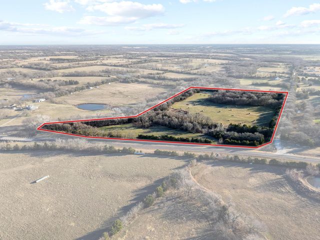 285 County Road 4230, Bonham, TX 75418