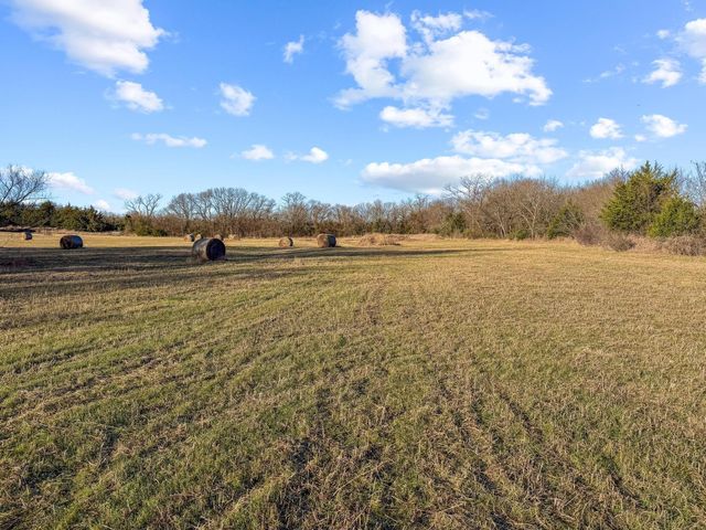 285 County Road 4230, Bonham, TX 75418