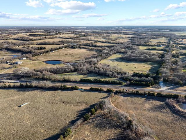 285 County Road 4230, Bonham, TX 75418