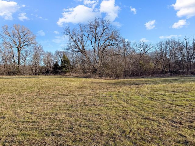 285 County Road 4230, Bonham, TX 75418