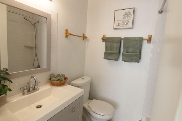 2101 Fountain View Drive 35, Houston, TX 77057