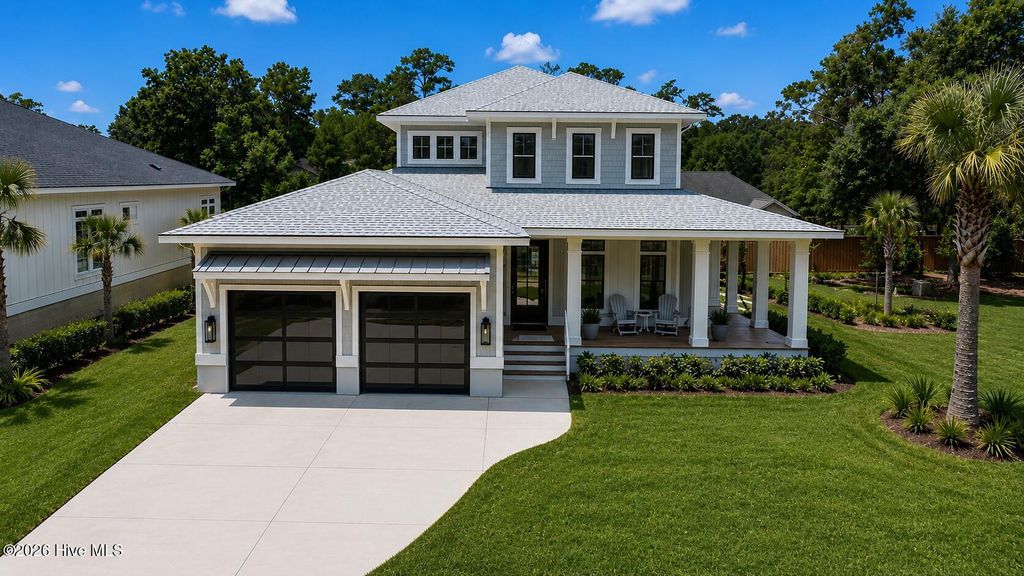 58 E Wayfinder Lane, Hampstead, NC 28443