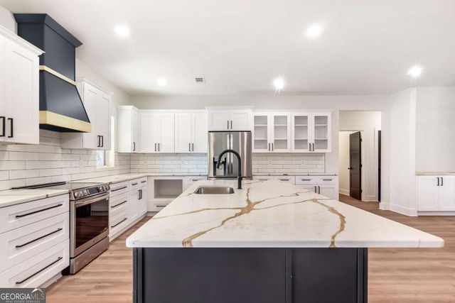 233 Old Post Trail, Talking Rock, GA 30175