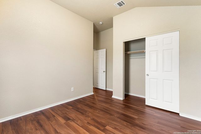 9711 COPPER ROCK, Converse, TX 78109