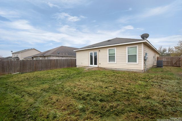 9711 COPPER ROCK, Converse, TX 78109