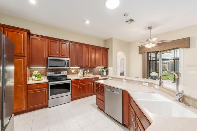 10990 SE 170TH STREET ROAD, Summerfield, FL 34491