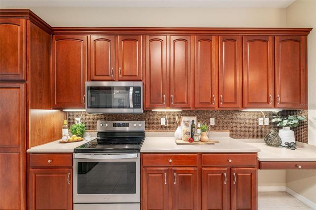 10990 SE 170TH STREET ROAD, Summerfield, FL 34491