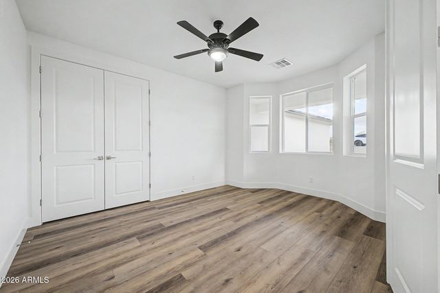 1868 W BROOKE Lane, San Tan Valley, AZ 85144