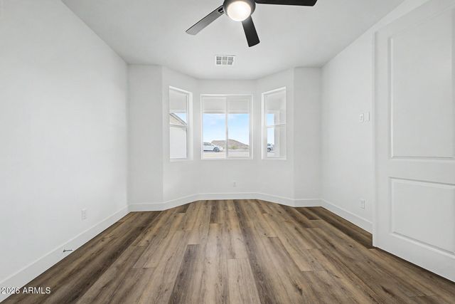 1868 W BROOKE Lane, San Tan Valley, AZ 85144