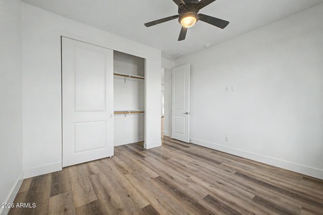 1868 W BROOKE Lane, San Tan Valley, AZ 85144