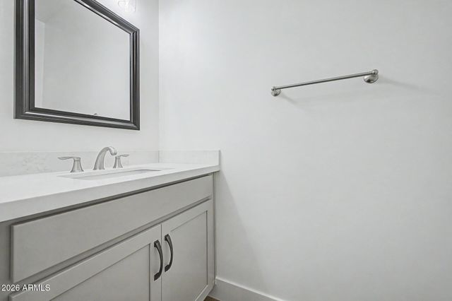 1868 W BROOKE Lane, San Tan Valley, AZ 85144