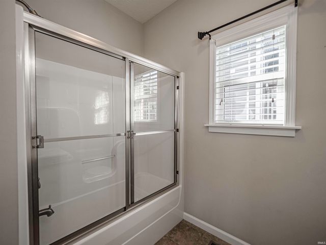 15508 Shakespeare Drive, Evansville, IN 47725