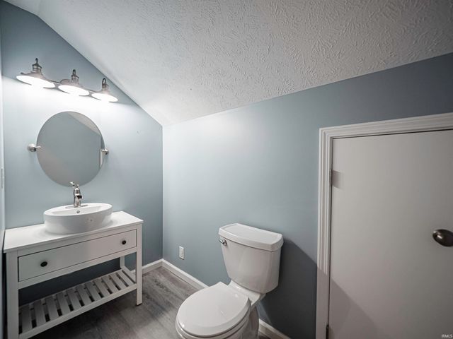 15508 Shakespeare Drive, Evansville, IN 47725