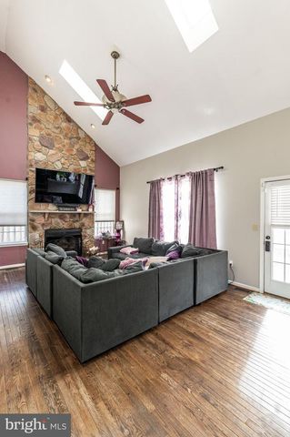 585 ADAMS ST, Easton, PA 18040