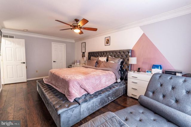 585 ADAMS ST, Easton, PA 18040