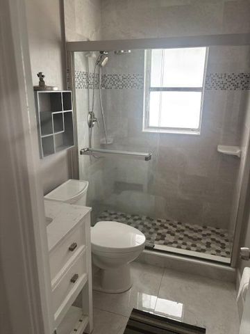 10162 N Meridian Way N 6, Palm Beach Gardens, FL 33410