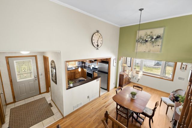 12700 90th Place N, Maple Grove, MN 55369