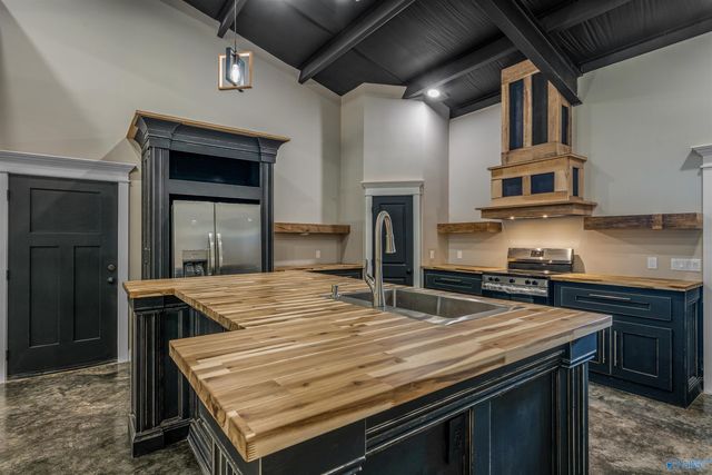 720 County Road 514, Rainsville, AL 35986