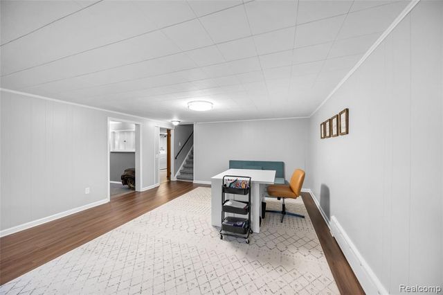 30064 Bentley Street, Livonia, MI 48154