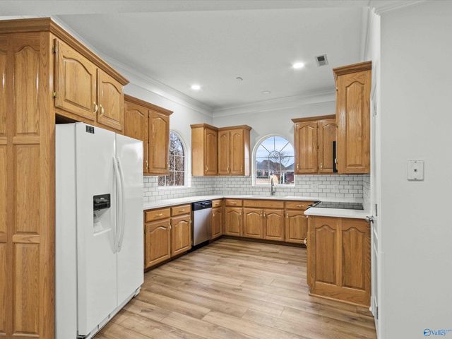 28088 Kim Drive, Harvest, AL 35749