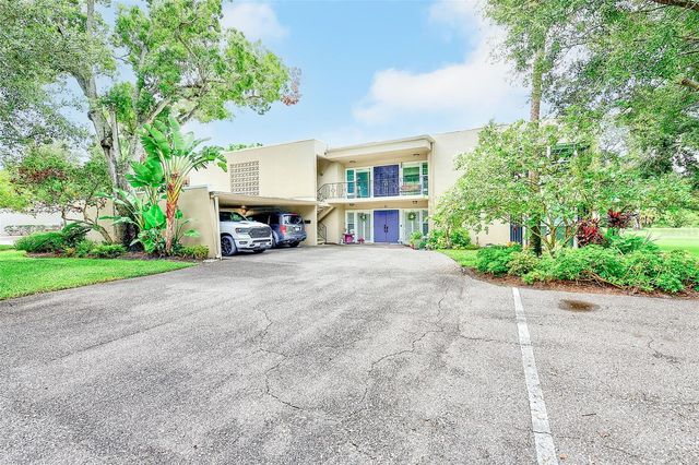 25 COUNTRY CLUB DRIVE, Largo, FL 33771