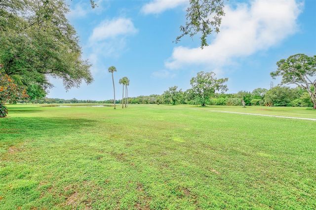 25 COUNTRY CLUB DRIVE, Largo, FL 33771