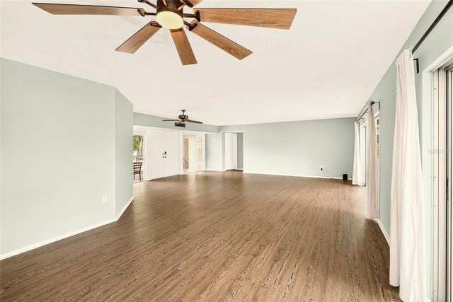25 COUNTRY CLUB DRIVE, Largo, FL 33771