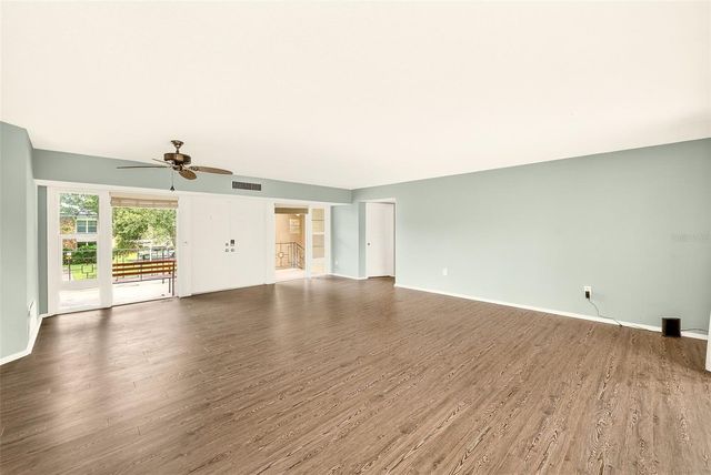 25 COUNTRY CLUB DRIVE, Largo, FL 33771