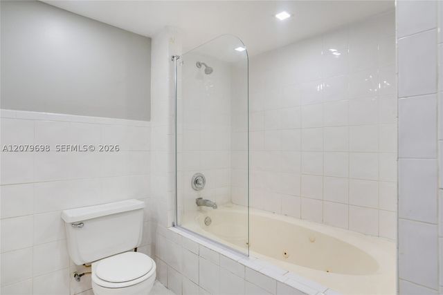 6535 NW 6th Ave, Miami, FL 33150
