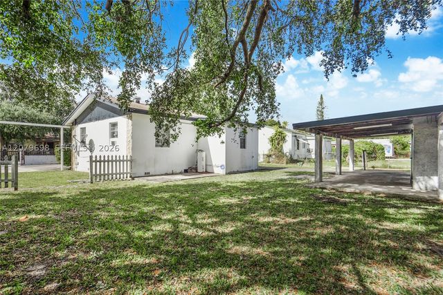6535 NW 6th Ave, Miami, FL 33150