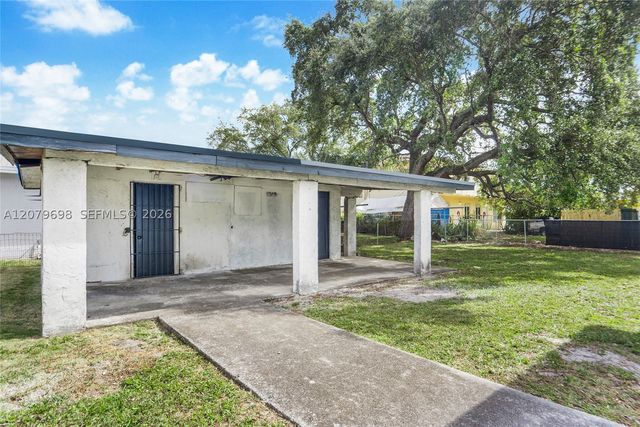 6535 NW 6th Ave, Miami, FL 33150