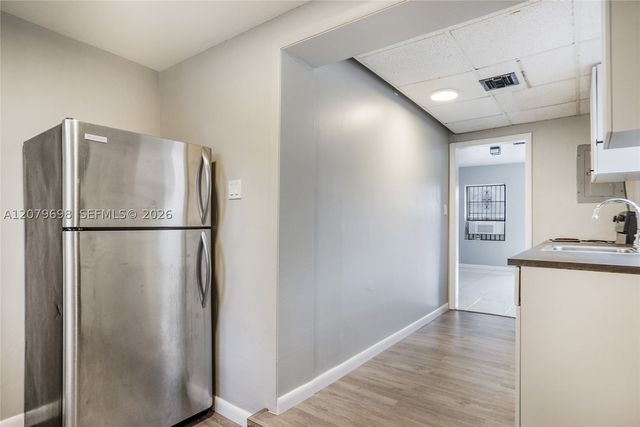 6535 NW 6th Ave, Miami, FL 33150