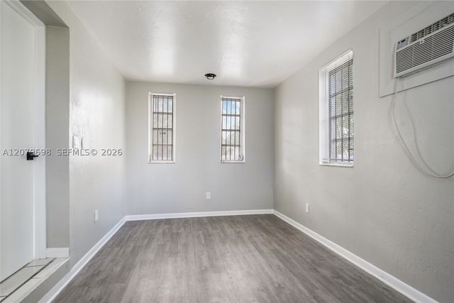 6535 NW 6th Ave, Miami, FL 33150