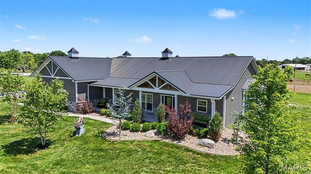 219 Fieth Road, Troy, MO 63379