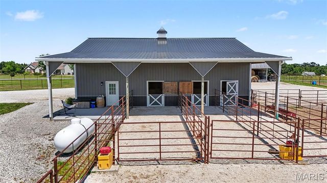 219 Fieth Road, Troy, MO 63379