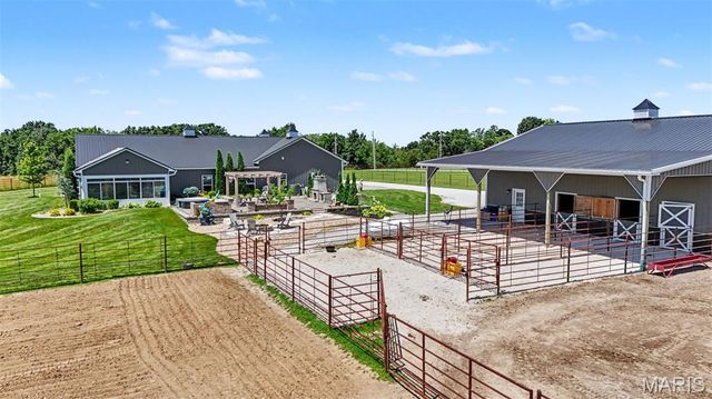 219 Fieth Road, Troy, MO 63379