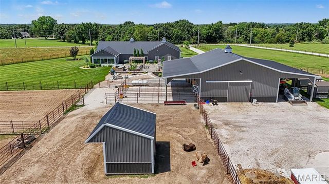 219 Fieth Road, Troy, MO 63379