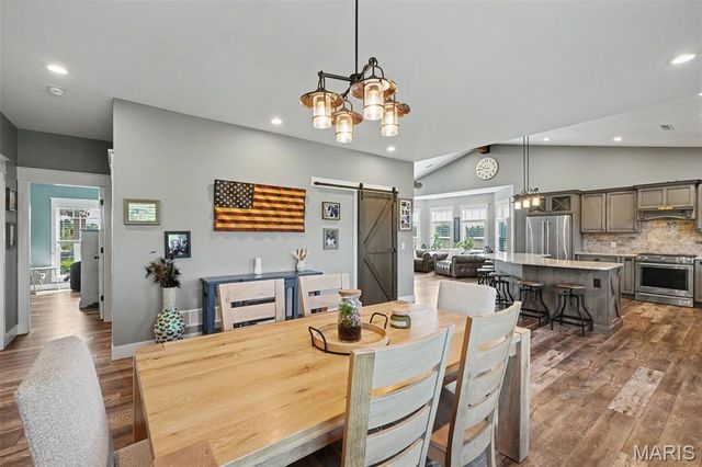 219 Fieth Road, Troy, MO 63379